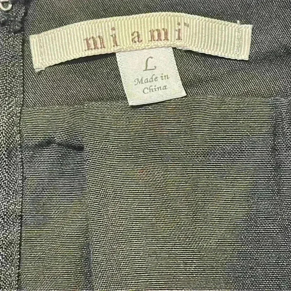 MIAMI BLACK LACE OVERLAY MIDI PLEATED SKIRT SIZE L CROCHET - Picture 7 of 10